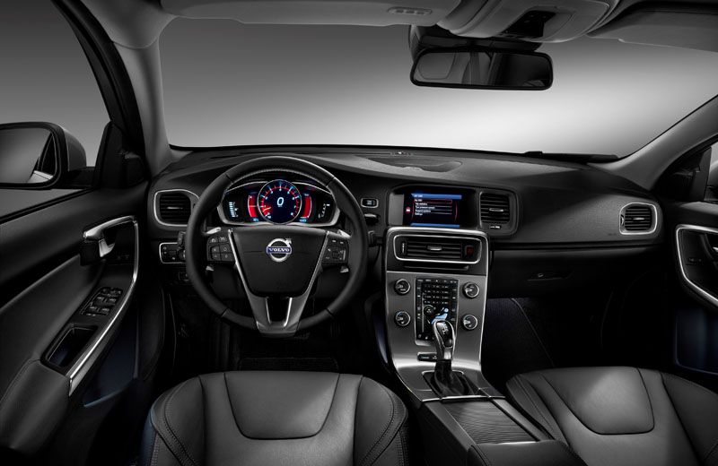 The interior of the 2014 Volvo S60 T6 AWD can be characterized as simple Scandinavian elegance. Premium materials are abound, offset with tasteful satin metal trim. And the dash layout is logically laid out and well marked.