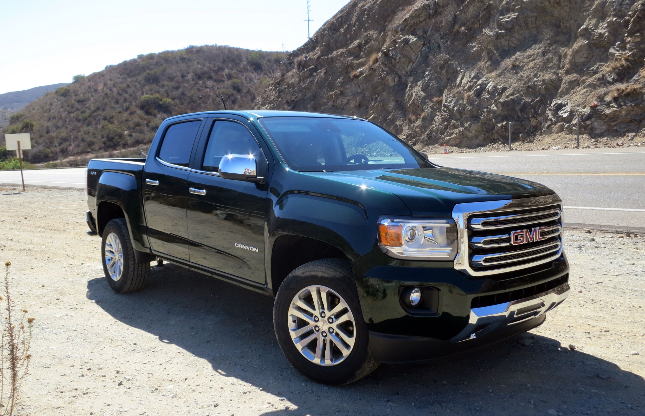 First Drive: 2015 GMC Canyon And Chevrolet Colorado | Driving