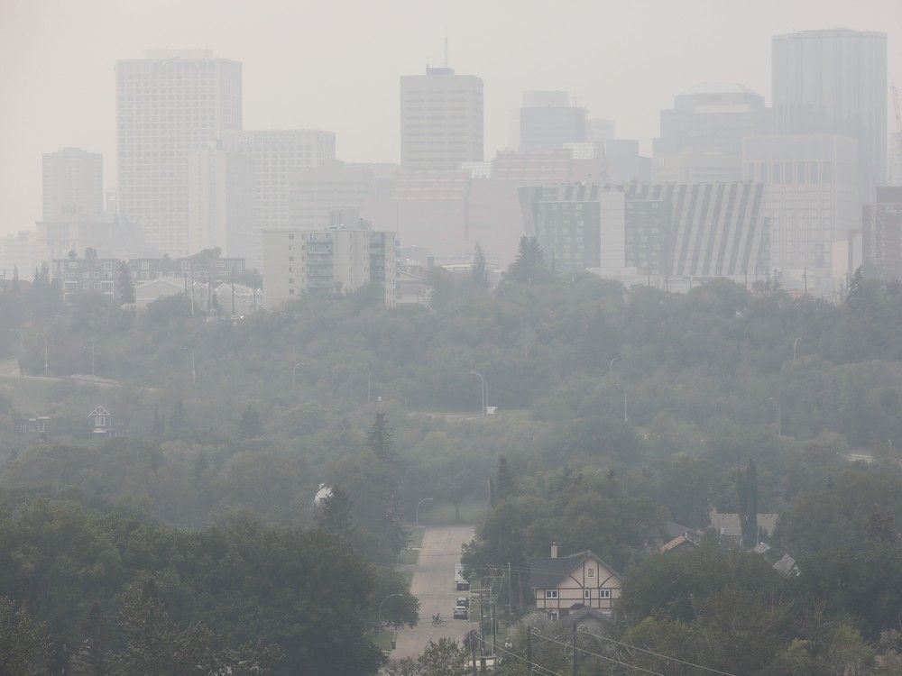 Edmonton Weather Near Zero Visibility Fog Air Quality Advisories