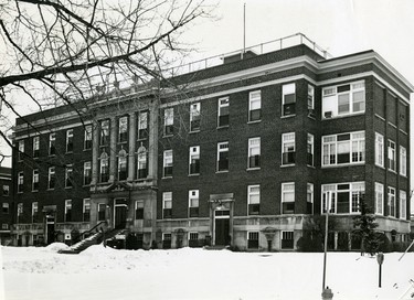 War Memorial Children's Hospital, 1970.  (London Free Press files)