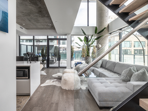 Luxury market maintains a steady pace - alberta news headlines Condos in the $1 million to 3.99 million range in Toronto saw the average sold price climb by just four per cent from last year, signalling the onset of balanced market conditions.