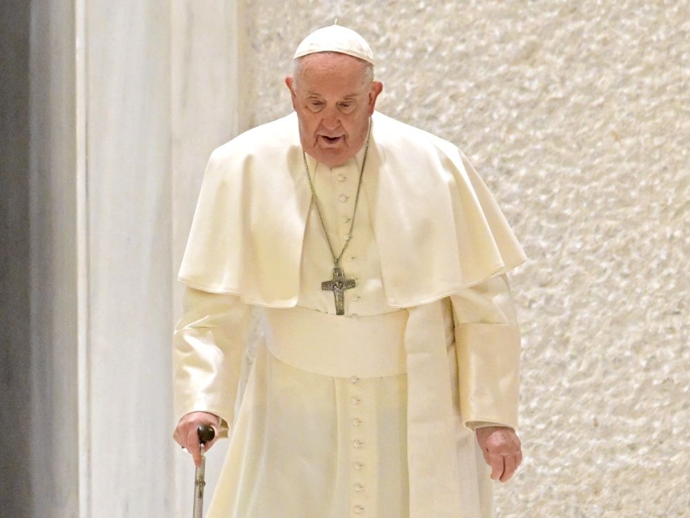 Pope S Stance On Blessings For Same Sex Couples Rejected By Some