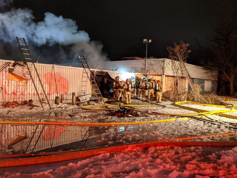 Ottawa Fire Crews Battle Early Morning Fire In Sandy Hill Ottawa Citizen