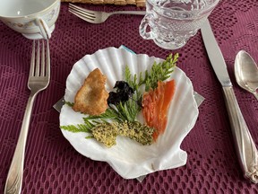 Keenawise Kitchen starter plate.