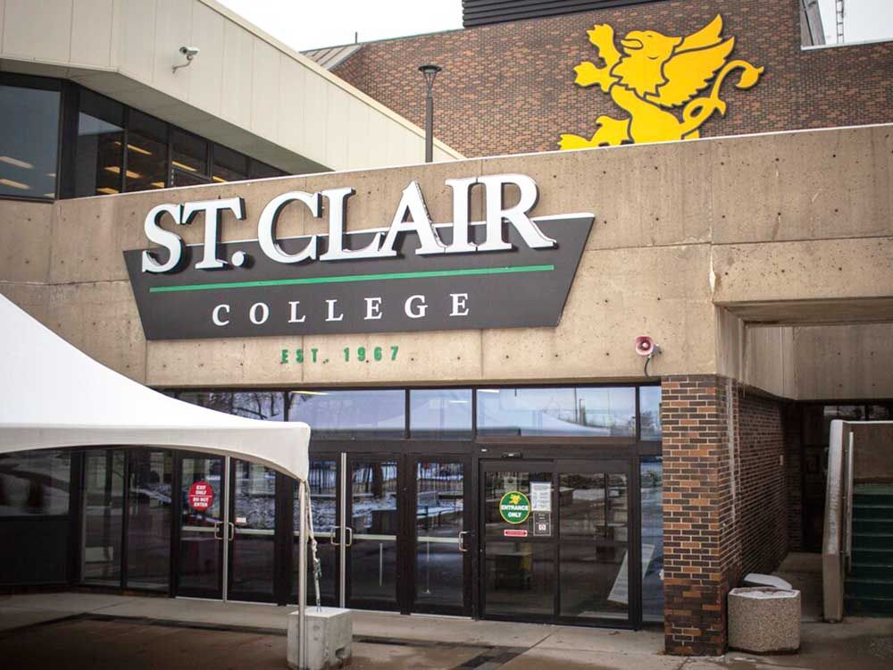 St Clair College Uwindsor Plan For Winter Semester Windsor Star