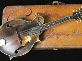 monroe&#039;s mandolin
