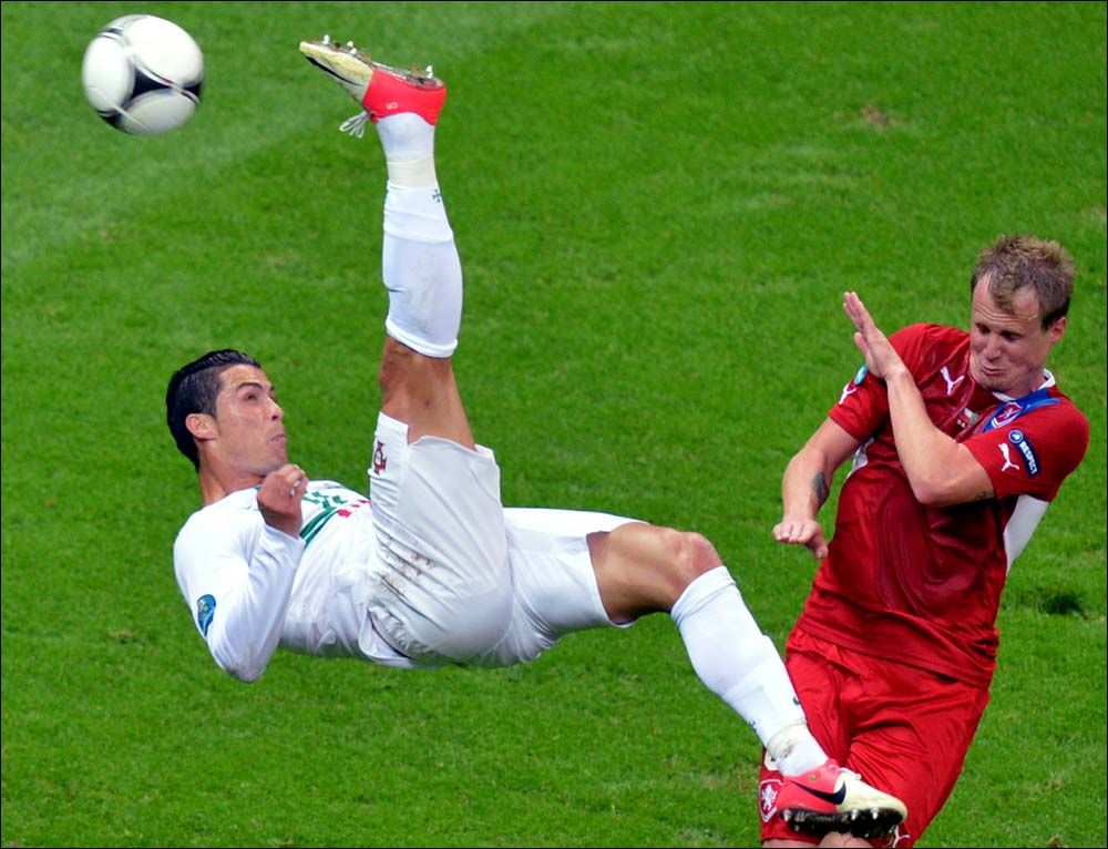 Cristiano Ronaldo Scores on a Header Against Czech Republic