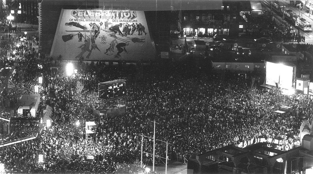 What the Plaza will look like, again tonight.