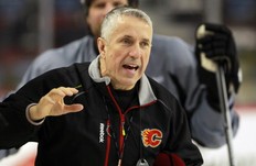 Fortney: Fountain of youth overflows with 2015 Flames