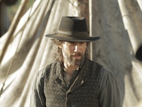 Cullen Bohannon (Anson Mount)