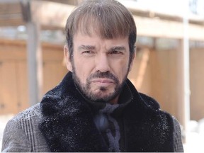 FARGO "Who Shaves the Barber?" -- Episode 107 -- Airs Tuesday, May 27, 10:00 pm e/p) -- Pictured: Billy Bob Thornton as Lorne Malvo -- CR: Chris Large/FX 
 PLEASE NOTE MANDATORY CREDIT!!!