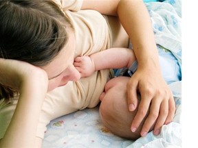 The use of herbs during breastfeeding has become increasingly popular, but many doctors remain unaware that mothers using herbs because they only ask about pharmaceutical products.