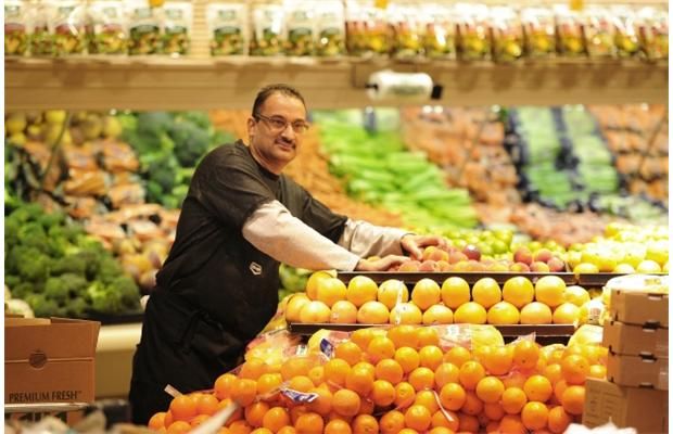 Edmonton grocery shoppers seek out produce bargains as vegetable