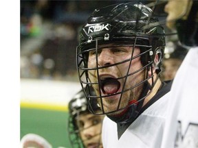 Geoff Snider will represent Canada at the 2014 world lacrosse championships.