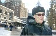 Robin Williams returns to the Fairmont Banff Springs Hotel after a morning shopping expedition in downtown Banff during a 2004 visit. The comedian was in town for the Waterkeepers celebrity ski weekend.