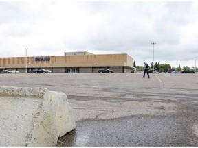 Sears Canada announced Monday it has entered into an agreement to redevelop a 12-acre site at North Hill Shopping Centre. The project, if approved, would include residential highrises and potential for a retail component.