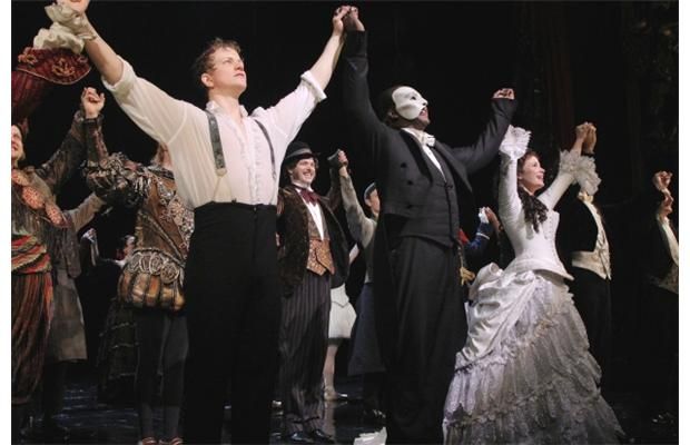 Norm Lewis welcomed as Broadway s first black lead in Phantom of