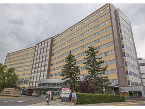 Patient time spent at Foothills Medical Centre was five per cent above the national average in the spring of 2016, according to Alberta Health Services data.