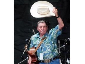 Ted Rhodes Calgary Herald CALGARY, AB; AUGUST 15, 2013 — Ian Tyson waves his hat to the crowd after his set at the Alberta Flood Aid concert Thursday August 15, 2013 at McMahon Stadium. (Ted Rhodes/Calgary Herald) For Entertainment story by Mike Bell Trax # 00047628A