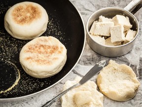 English muffins for ATCO Blue Flame Kitchen story. (ATCO Blue Flames Kitchen /Calgary Herald). Trax #