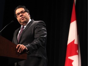Mayor Naheed Nenshi says the oil price downturn is creating a building opportunity for commercial real-estate developers in Calgary.