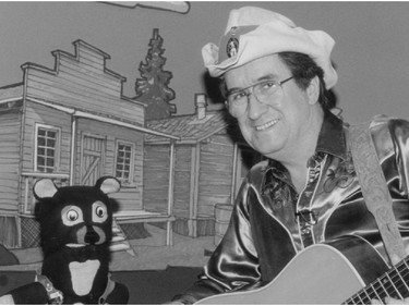 Benny the Bear and Buck Shot. Calgary Herald Archives.