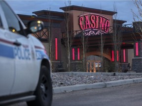 Calgary Police surround Casino Calgary after a suspected ATM smash and grab in Calgary, on January 28, 2015.