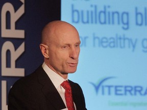Former Viterra CEO Mayo Schmidt