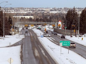 A corridor study for Shaganappi Trail envisions the road as a 6-lane street with carpool lanes and bike lanes.