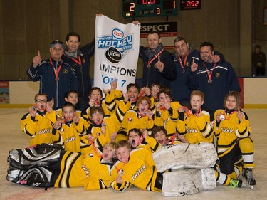 The Blackfoot Chiefs were the Atom 7 champions in the 2015 Esso Minor Hockey Week.