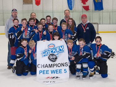 The Lake Bonavista Breakers  - the Pee Wee 5 champions in the 2015 Esso Minor Hockey Week.