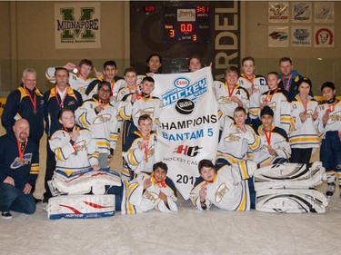 The Saints were the Bantam 5 champions in the 2015 Esso Minor Hockey Week.