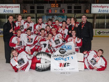 The Trails West Wolves Midget 1 champions in the 2015 Esso Minor Hockey Week.