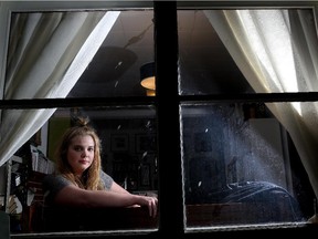CALGARY.;  JANUARY 19, 2015  -- Local musician Samantha Savage Smith poses for a portrait at her home in Calgary, Alberta on January 19, 2015. Photo Leah Hennel, Calgary herald (For Entertainmnet story by Mike Bell)