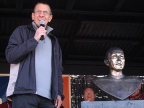 Leonard Nimoy, uncovered a brass bust of Spock during his visit to Vulcan, Alberta on April 23, 2010.
