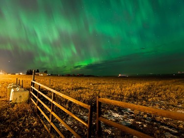 CALGARY, AB.;  MARCH 17, 2015   --  The Northern Lights over the Sage Hill area of NW Calgary taken at 2am  March 17, 2015 by Westjet encore pilot Matt Melnyk. (Courtesy Matt Melnyk/Calgary Herald) For City story by . Trax #