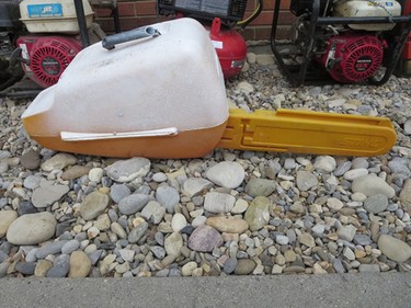 This item, along with a number of others, are believed to have been stolen from shop break-and-enters and industrial compounds around Calgary. The photo you see may have been altered to conceal identifying markings that only the owner would have knowledge of.