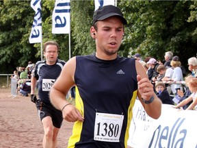 Andreas Lubitz, the co-pilot who crashed the Germanwings flight, is seen competing in a race in 1999. Reader says clinic should have alerted the airlines Lubitz couldn't do his job.