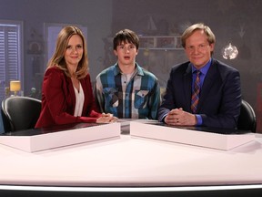 Samantha Bee, Grayson Gurnsey and Jonathan Torrens in YTV's Game On.