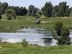 Golfers are celebrating a city staff report that recommends against redeveloping the McCall Lake Golf Course.