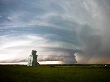 A 2011 storm near Olds, Alta., which Beth Allan lists among her favourite storm chasing experiences.