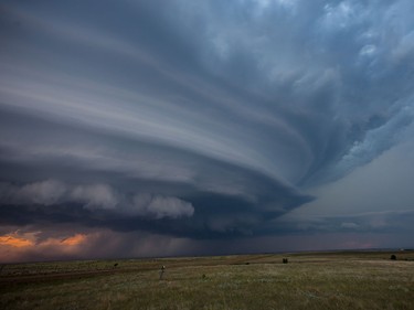 prairie_storm_chasers3