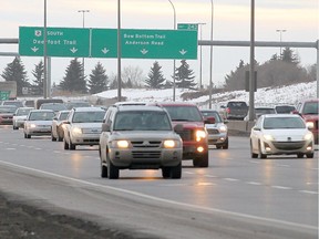 Drivers brave Deerfoot Trail north of Anderson Road on a winter's day. Reader says the priority must be to fix what's wrong with Deerfoot before looking at Stoney Trail.