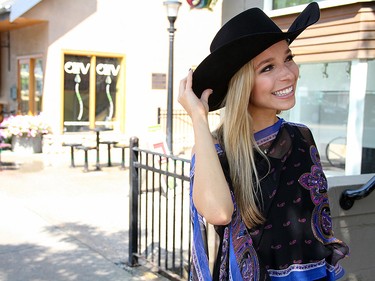 Before Miss America received her white hat, she rocked it out in black first.