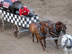 Jason Glass's team was on fire in heat five at the Rangeland Derby on Sunday, setting a new track record.