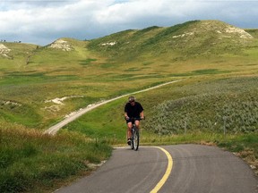 The Trans Canada Trail passes through Glenbow Ranch Provincial Park between Calgary and Cochrane. Reader says everyone should pitch in and help finish the Alberta section of the trail for 2017.