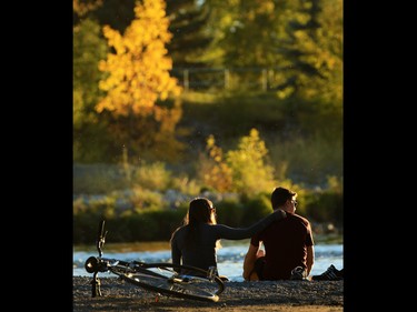 The evening along the Bow River was the perfect way to end a great fall day on Sunday September 20, 2015.