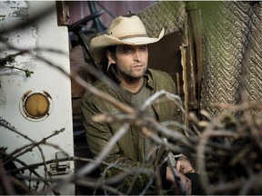 Canadian country star Dean Brody has headed out on a Road Trip with Paul Brandt.