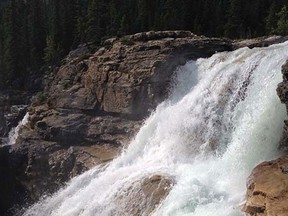 A search has resumed in Yoho National Park for a 19-year-old Calgary man who was swept over the falls.