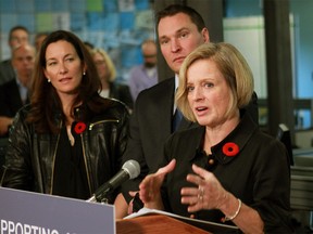 Premier Rachel Notley with Alice Reimer, CEO at Chaordix, and Economic Development Minister Deron Bilous announced details about how Alberta is helping innovative small and startup companies enter the marketplace.